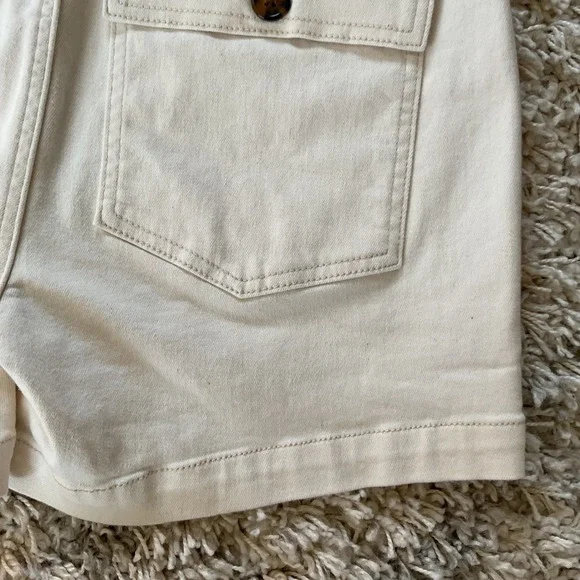 Liverpool Los Angeles Cream Utility Shorts Size 6 Off White Patch Pocket Stretch - Picture 4 of 12